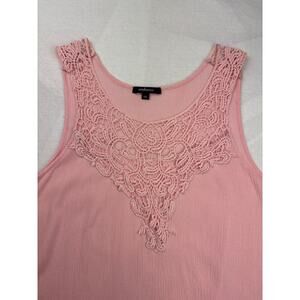Women’s Ambiance Size 2XL Pink Embroidered Tank Top.